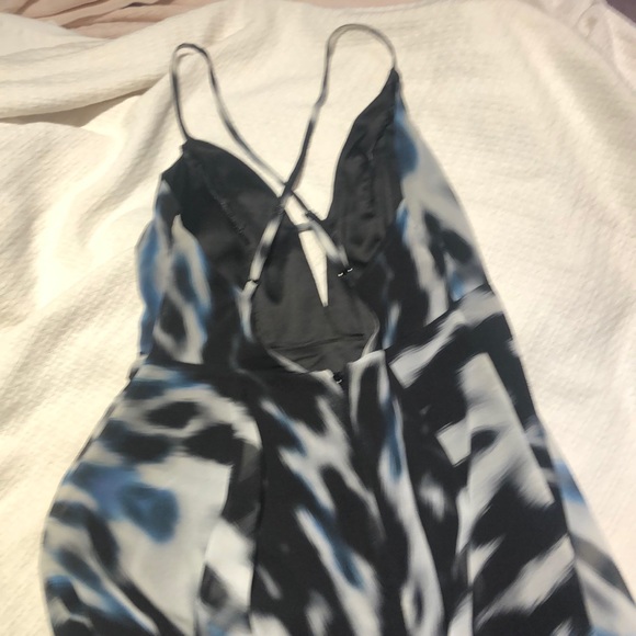 Open back mini dress - Picture 4 of 4